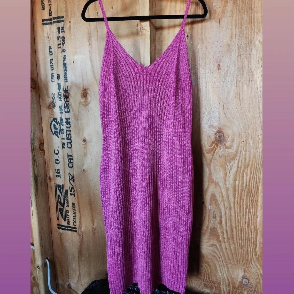 No Boundaries Pink Ribbed Midi Dress